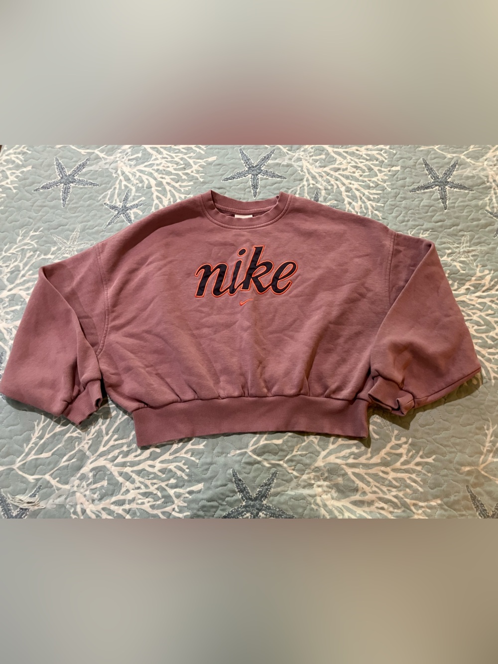 Nike girls size medium (8-10) pullover sweatshirt